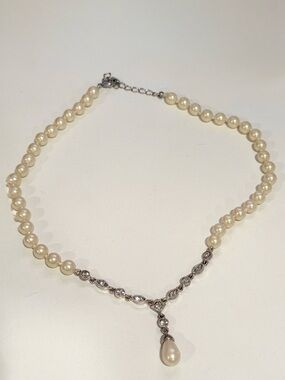 Vintage Drop Pearl Necklace